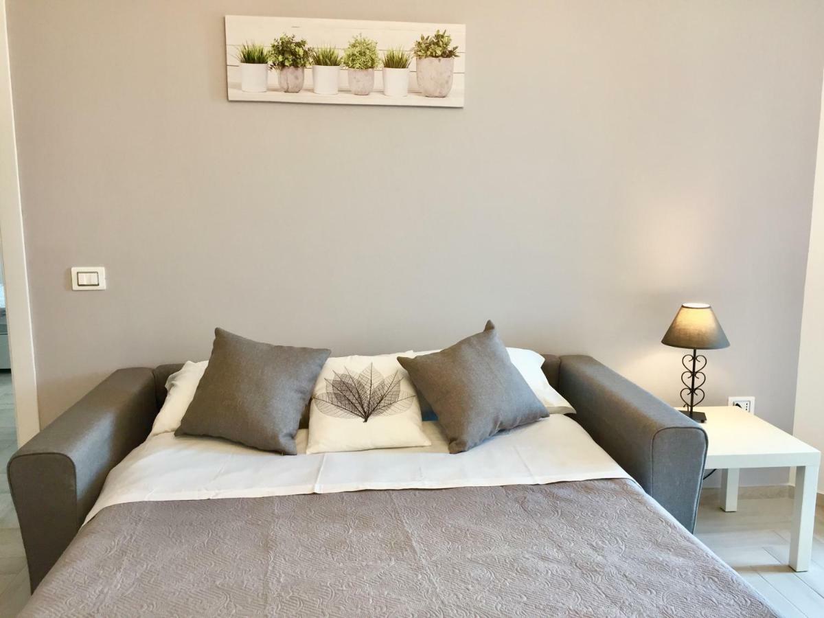 Le Domus Modern Apartments Cagliari Su Forti Екстериор снимка