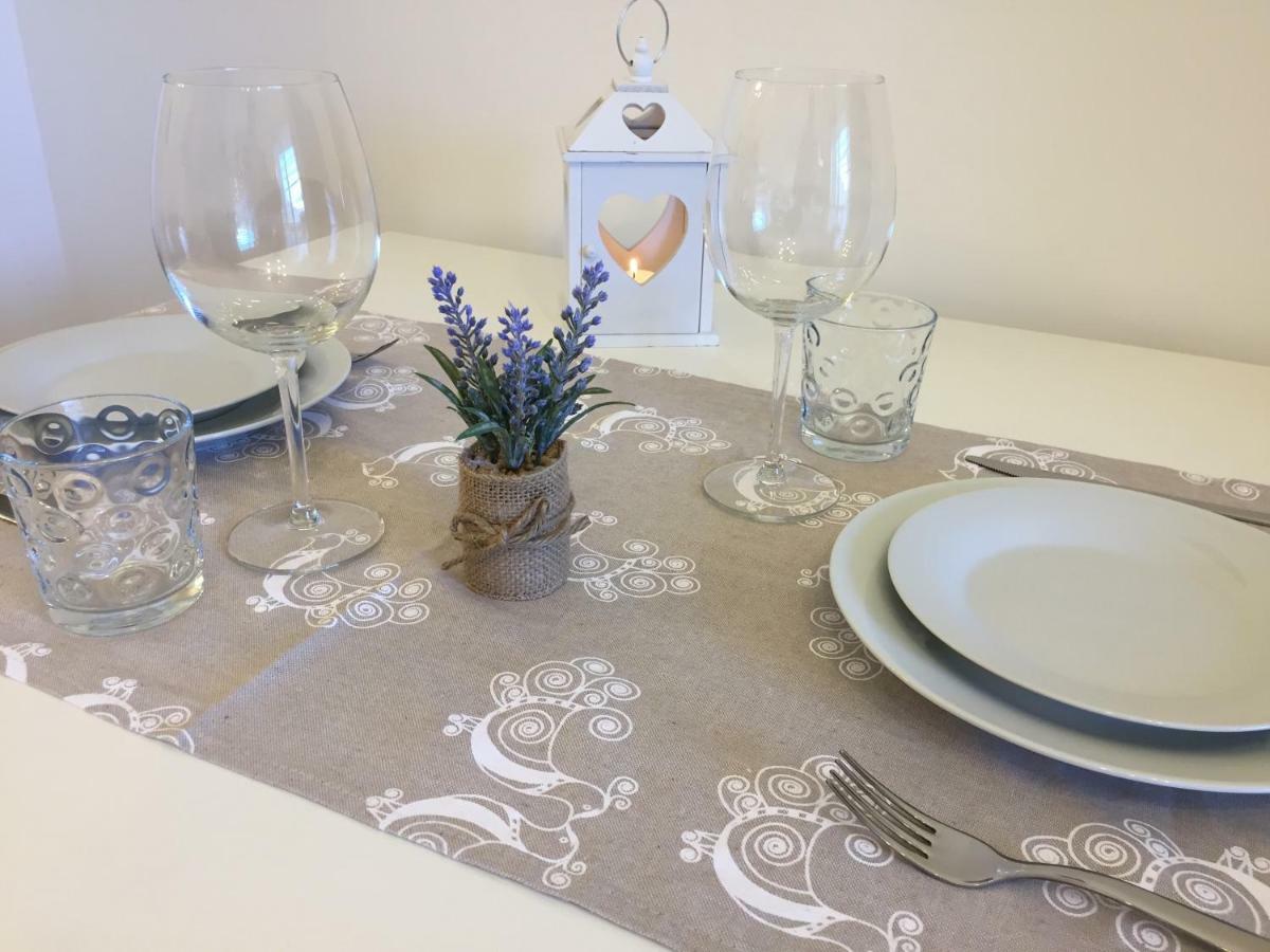 Le Domus Modern Apartments Cagliari Su Forti Екстериор снимка