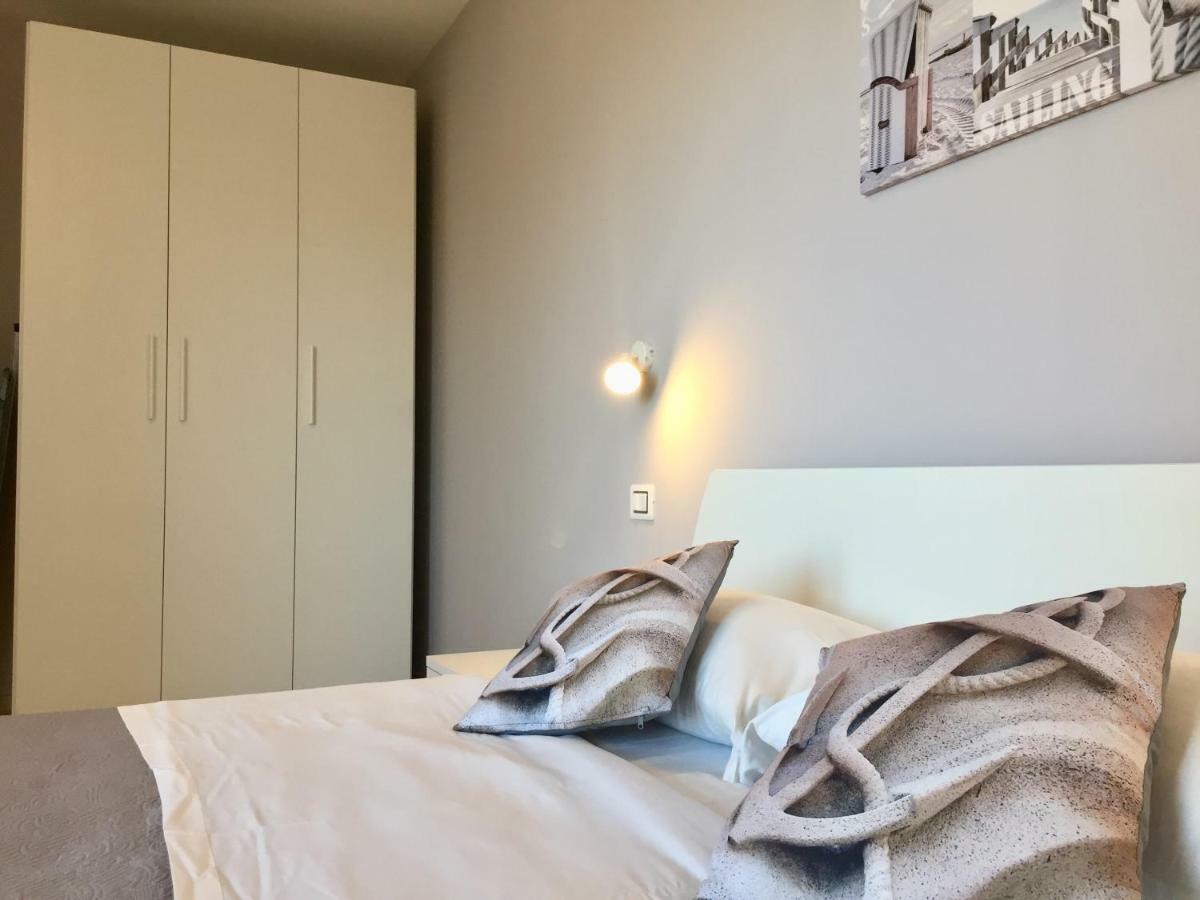 Le Domus Modern Apartments Cagliari Su Forti Екстериор снимка