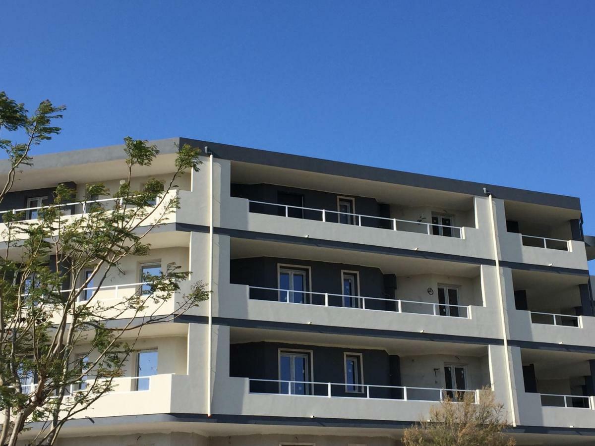 Le Domus Modern Apartments Cagliari Su Forti Екстериор снимка