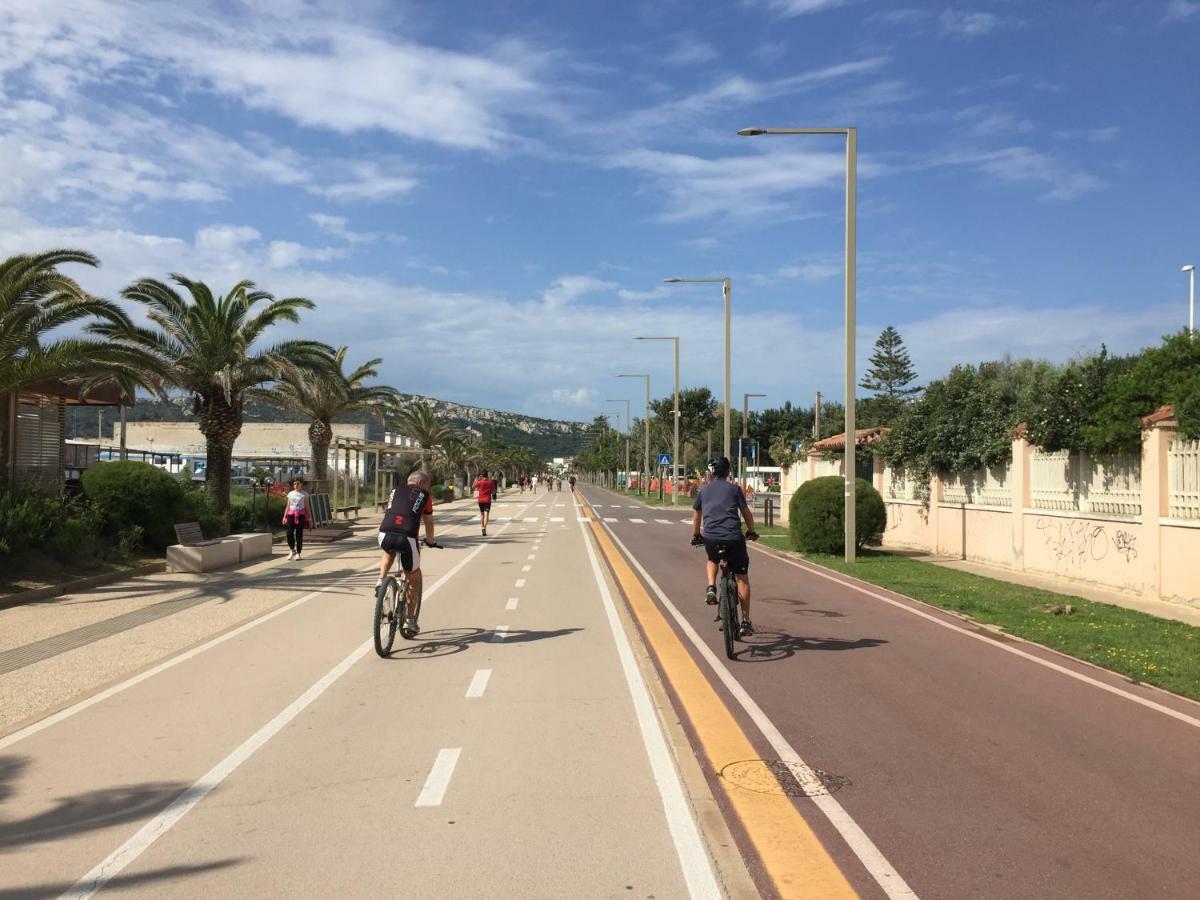 Le Domus Modern Apartments Cagliari Su Forti Екстериор снимка